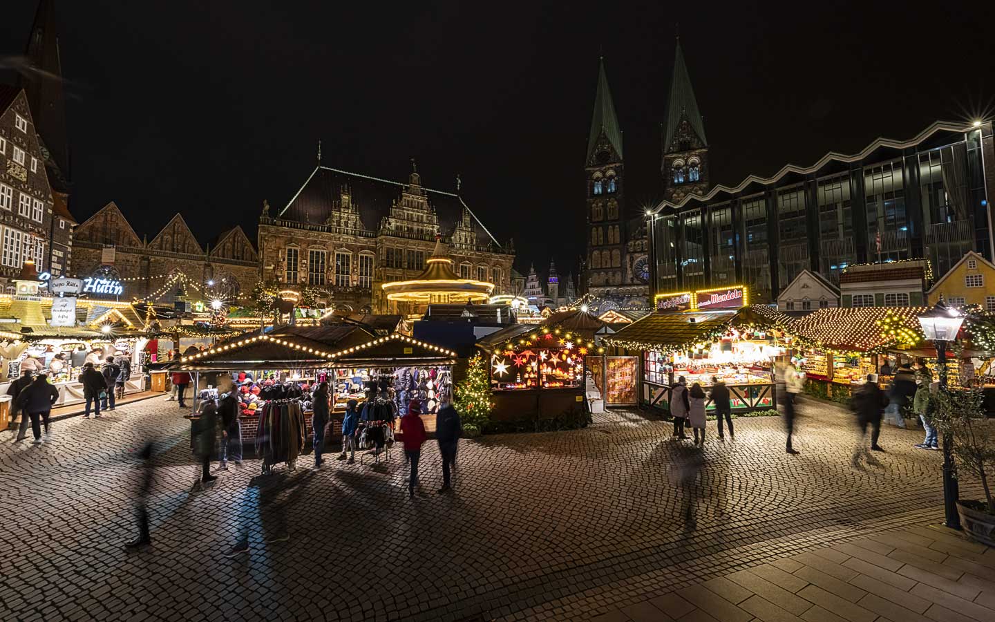 Bremer Weihnachtsmarkt am Abend