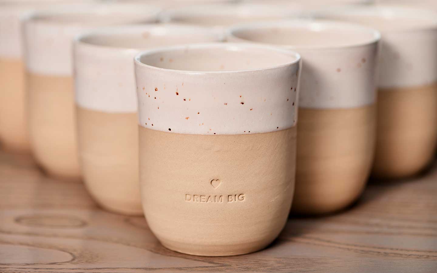 Designhotel ÜberFluss - Dream Big Becher von Eulenschnitt